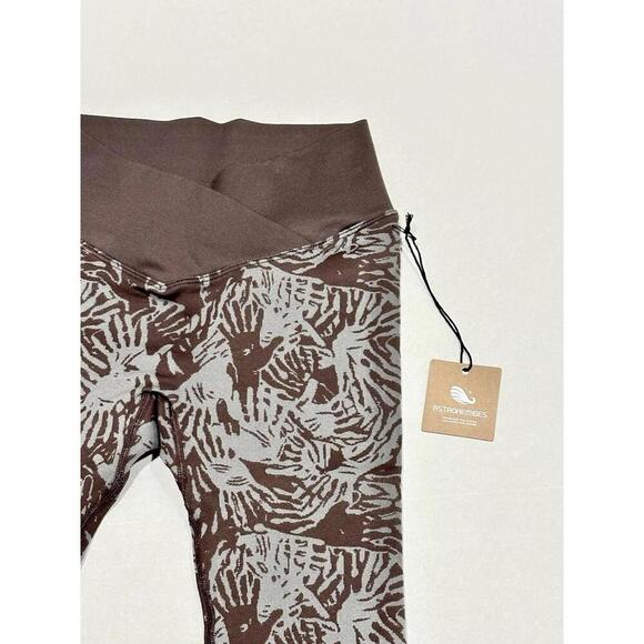 Astroremiges Women's Compression Shorts Six Sense Clairvoyant Nebula Chestnut S - Picture 2 of 11